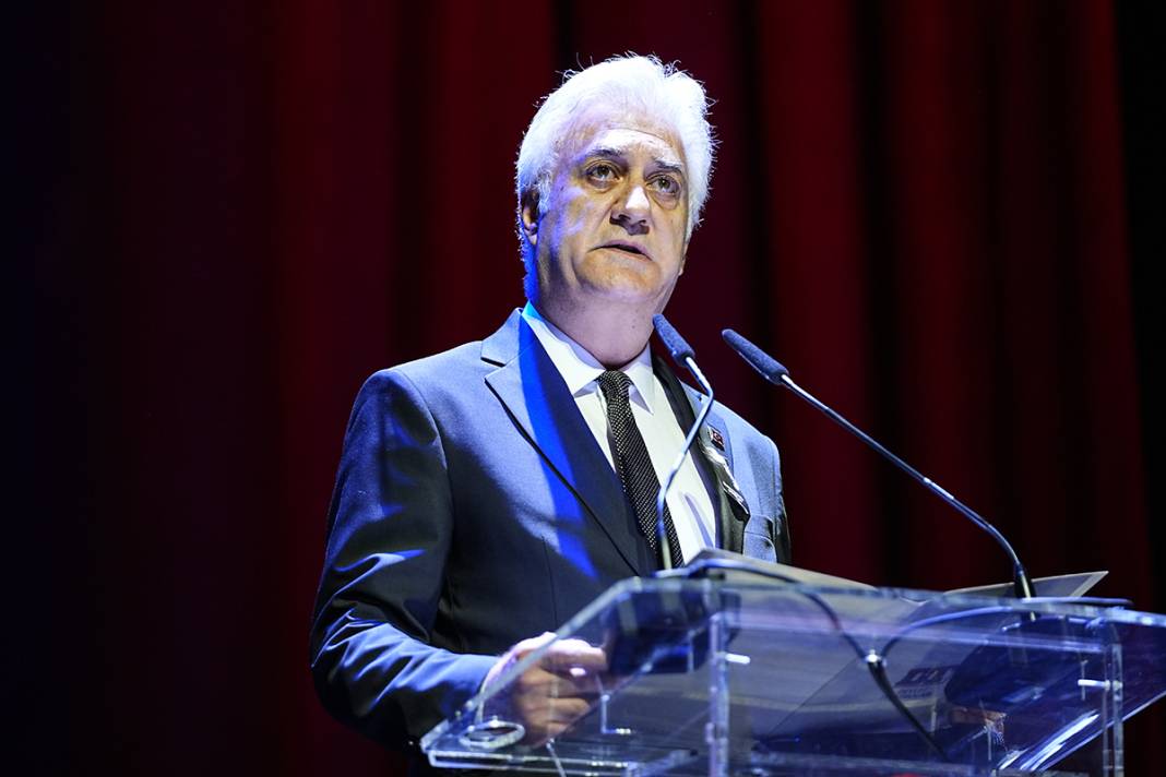 Usta sanatçı Kenan Işık'a son görev... "Yokluğu bizler için büyük bir kayıp" 4